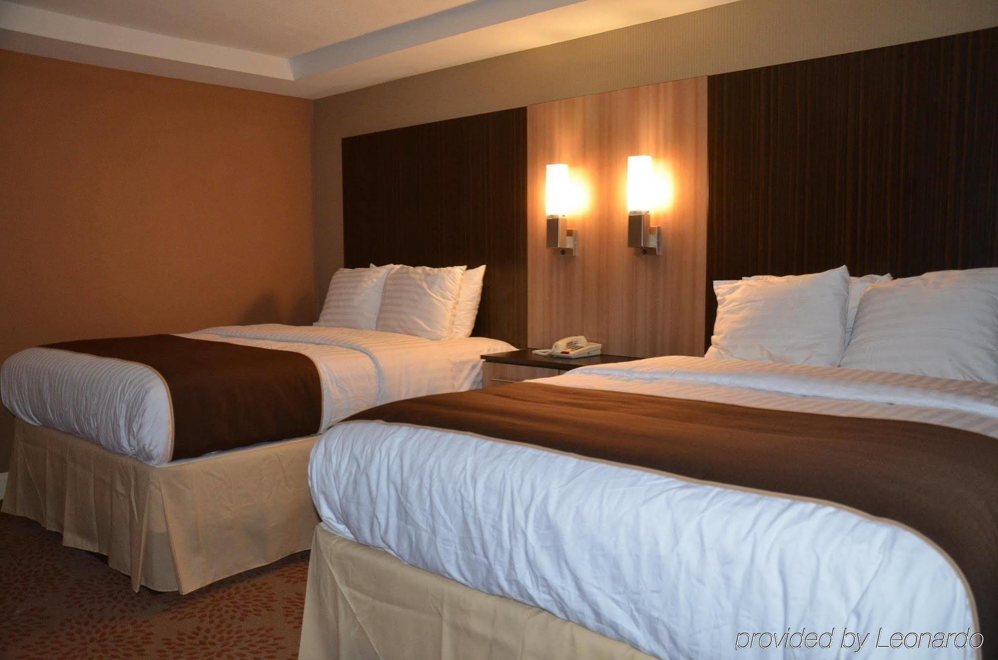 Aashram Hotel By Niagara River Niagara Falls Room photo
