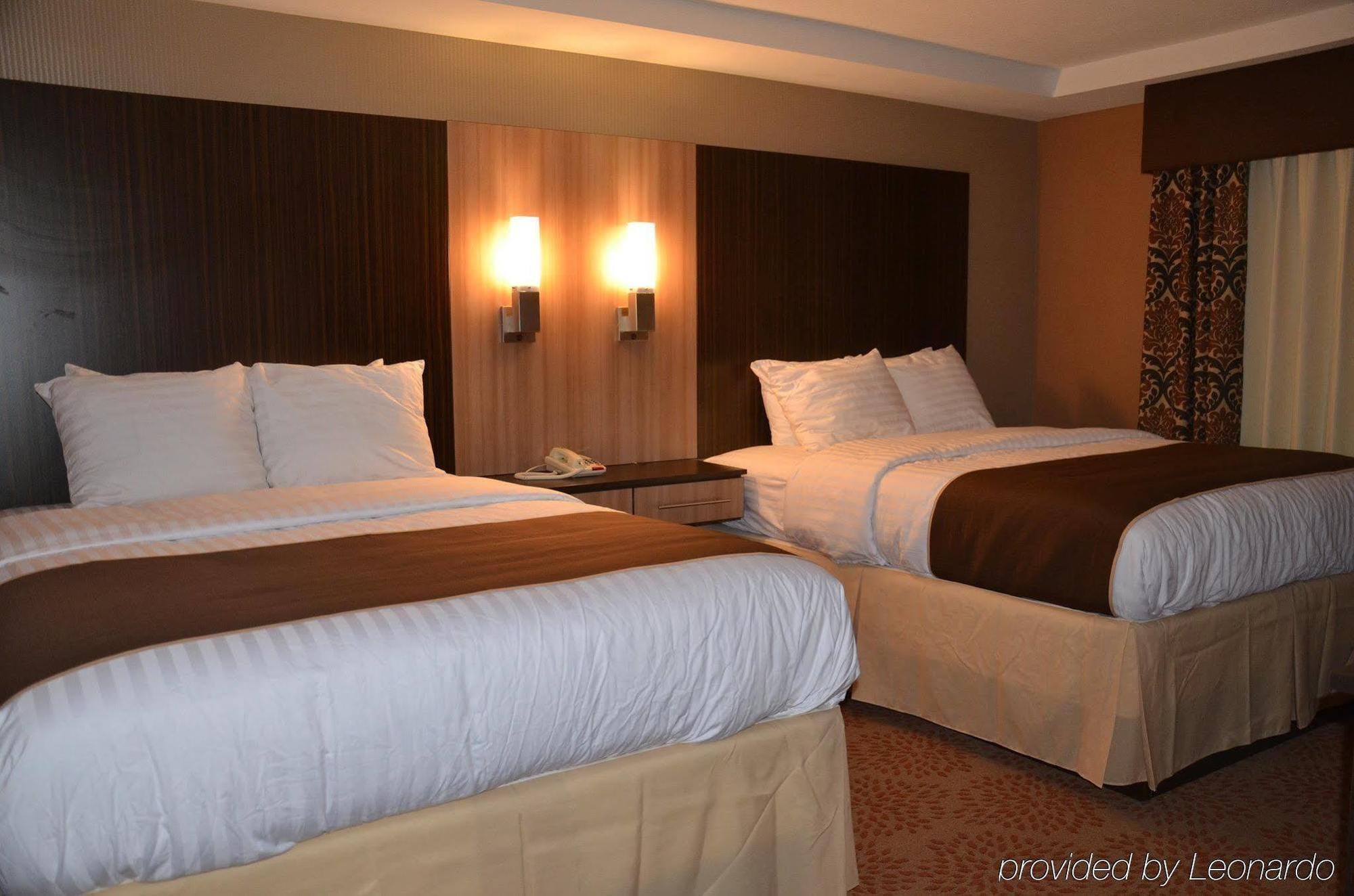 Aashram Hotel By Niagara River Niagara Falls Room photo